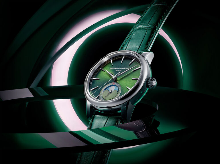 Classic Moonphase Date Manufacture